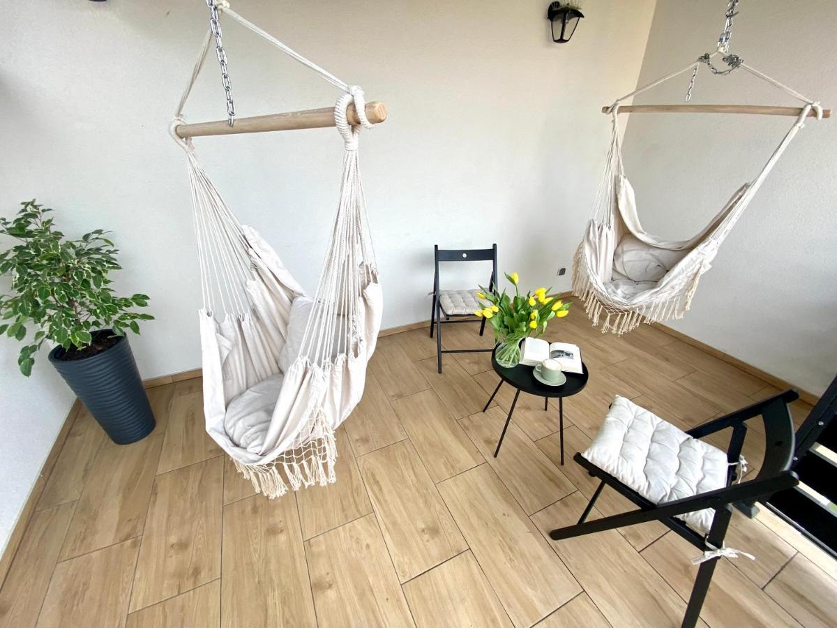 Apartament Sanok-Z Widokiem Na Rynek I Tarasem Buitenkant foto
